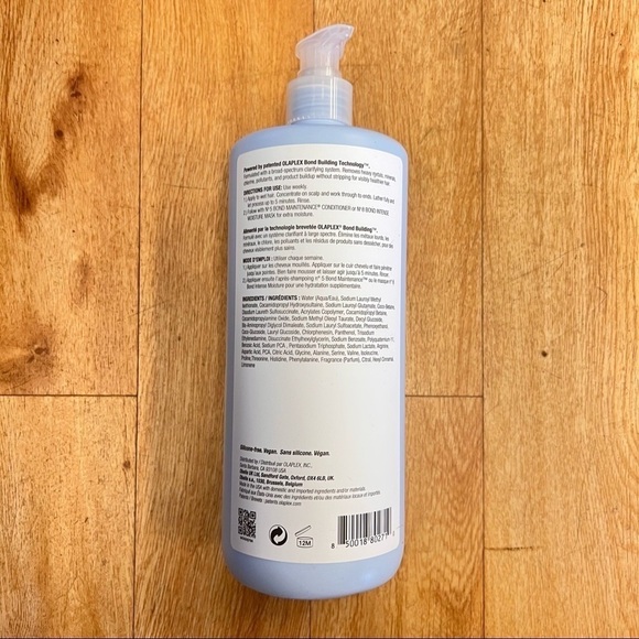 Olaplex No. 4C Bond Maintenance™ JUMBO Clarifying Shampoo - Picture 6 of 6